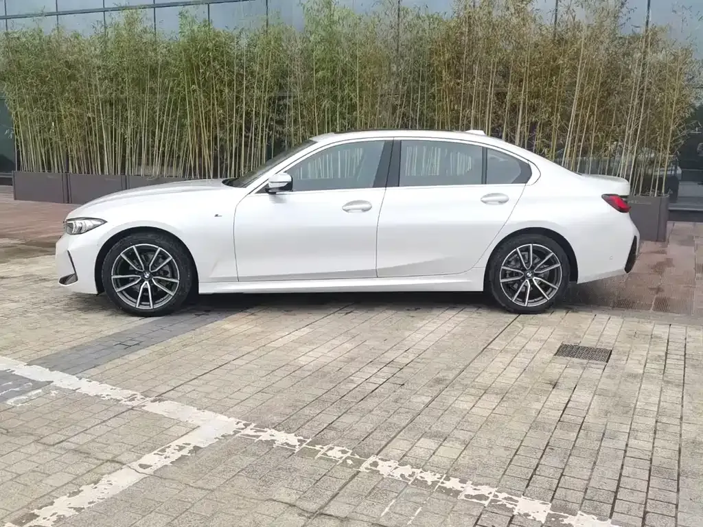 BMW 3 Series 2025 из CN, фото 4