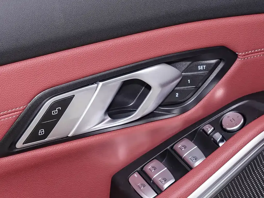 BMW 3 Series 2025 из CN, фото 9