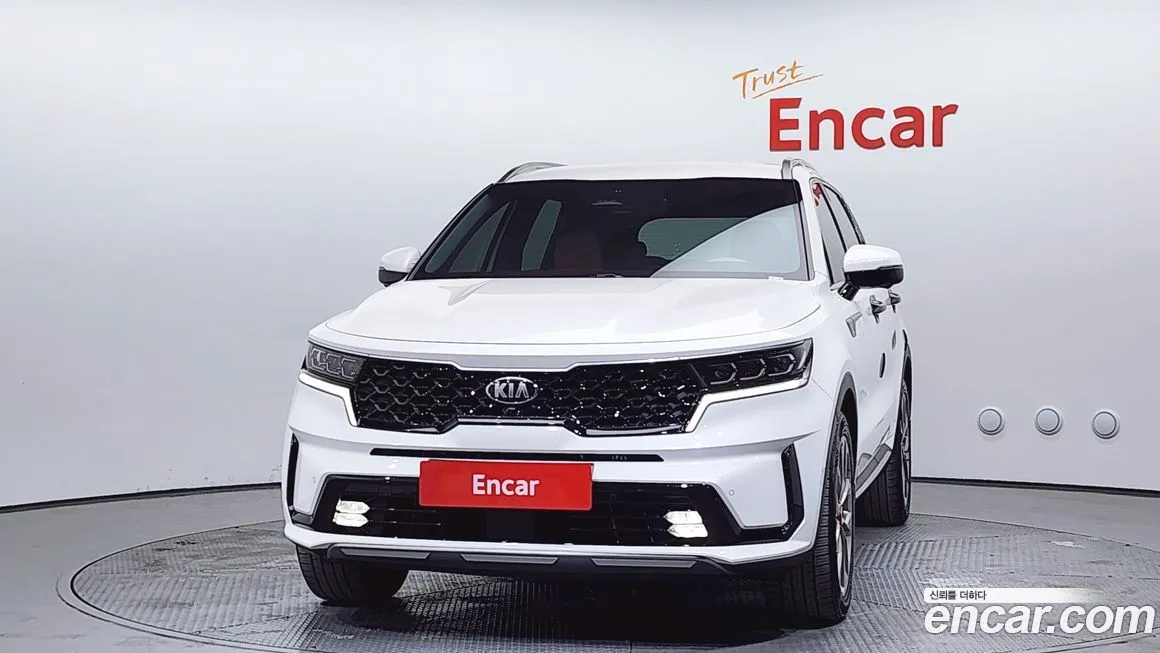 Kia Sorento — фото 3
