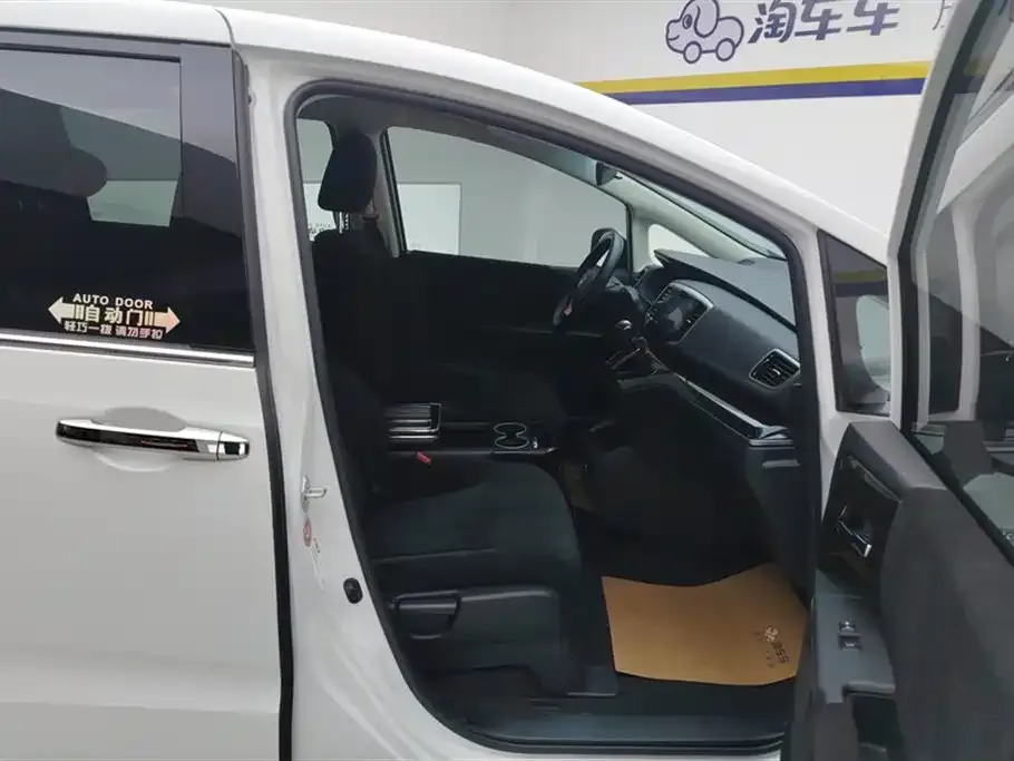 Honda Odyssey 2021 из CN, фото 2