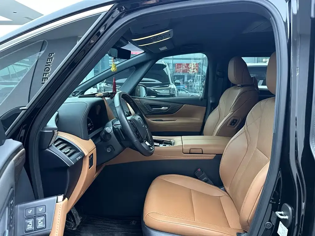 Toyota Vellfire 2024 из CN, фото 4