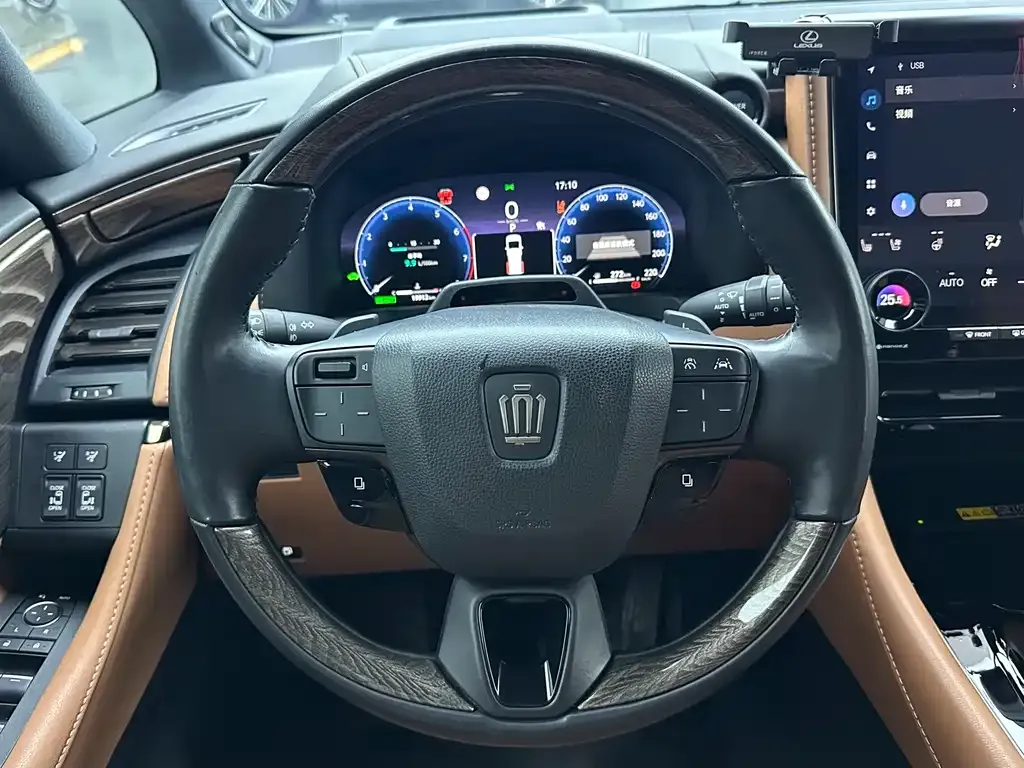 Toyota Vellfire 2024 из CN, фото 8