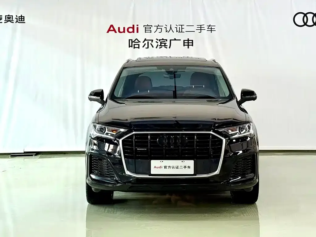 Audi Q7 2023 из CN, фото 3