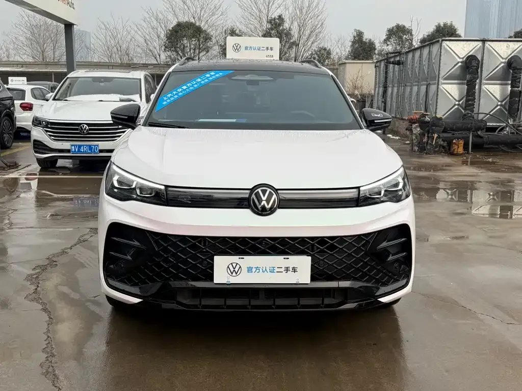 Volkswagen Tiguan L 2024 из CN, фото 8