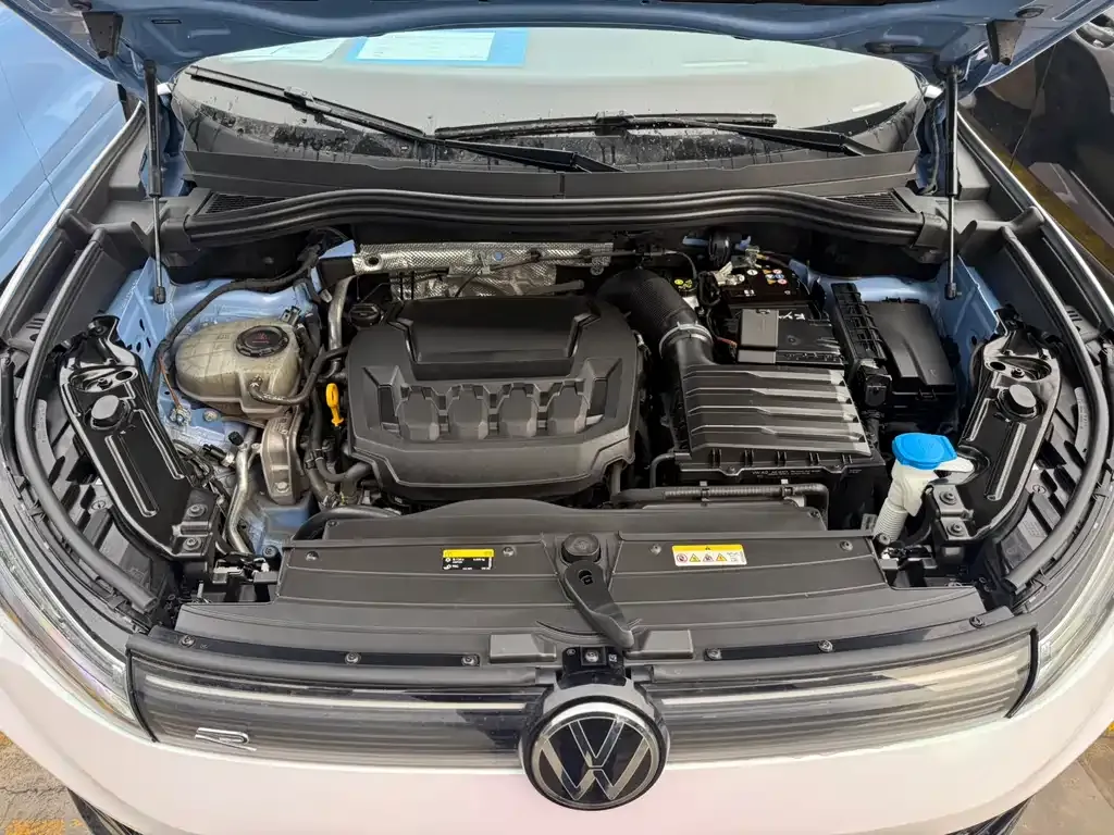 Volkswagen Tiguan L 2024 из CN, фото 10