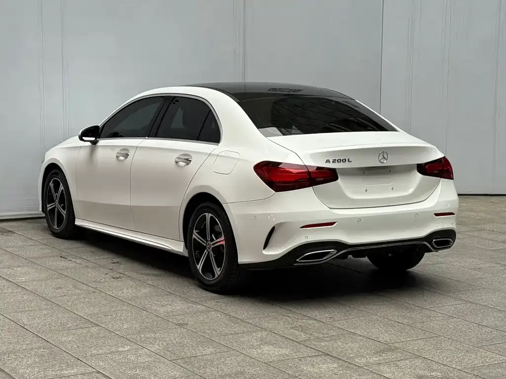 Mercedes-Benz A-Class 2024 из CN, фото 8