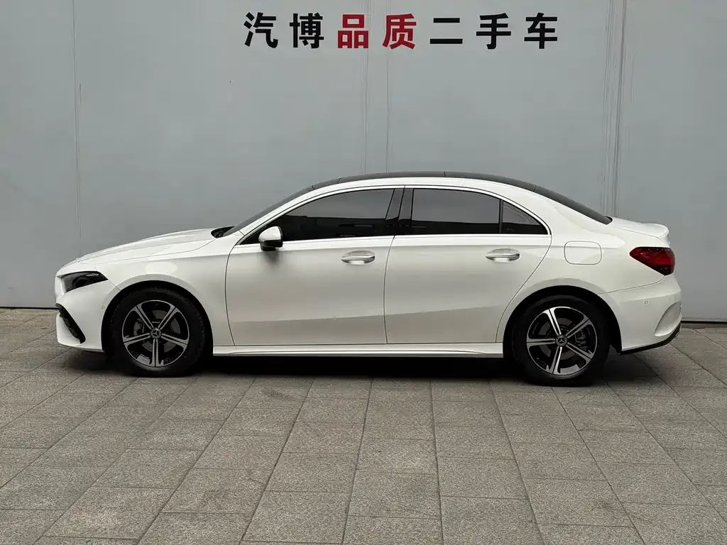 Mercedes-Benz A-Class 2024 из CN, фото 5