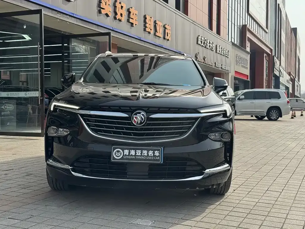 Buick Enclave 2023 из CN, фото 3