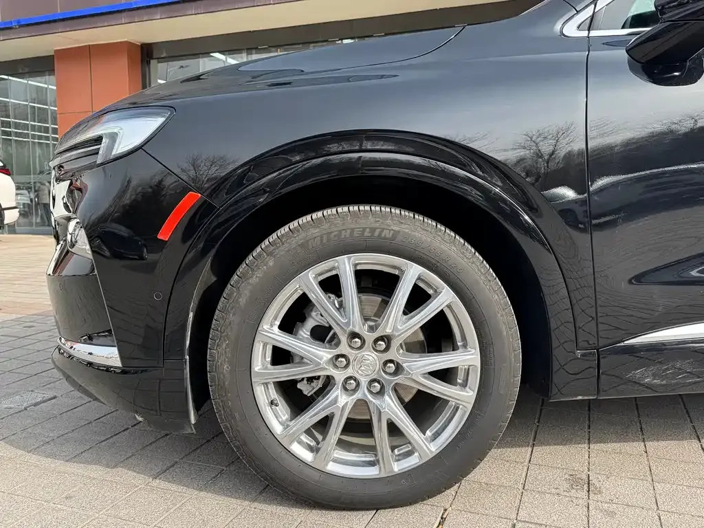 Buick Enclave 2023 из CN, фото 6
