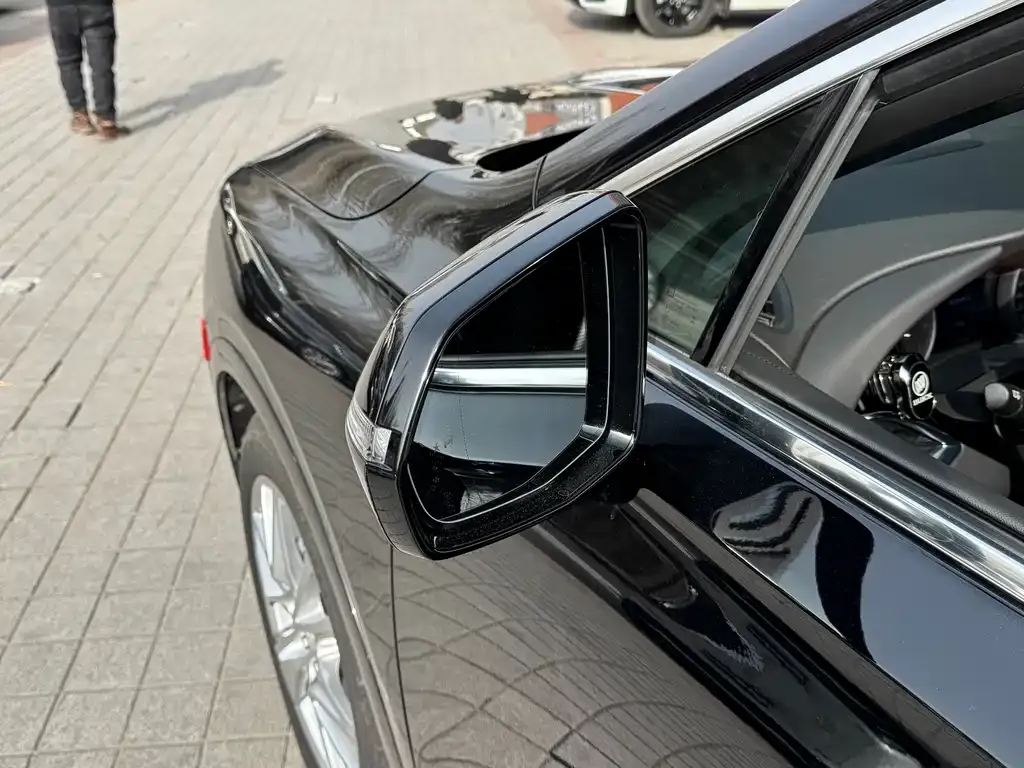 Buick Enclave 2023 из CN, фото 9