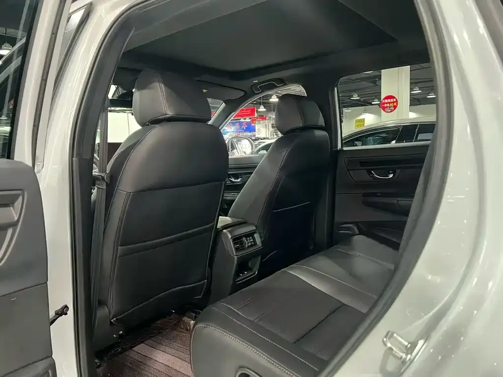 Honda CR-V 2024 из CN, фото 2