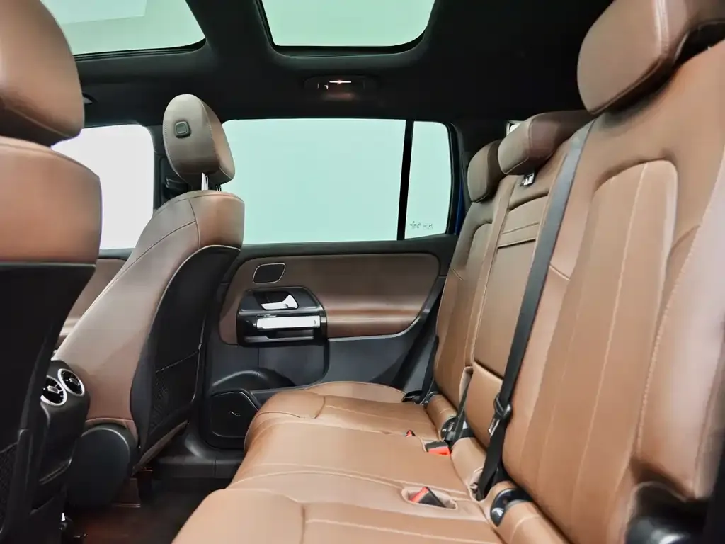 Mercedes-Benz GLB 2023 из CN, фото 7