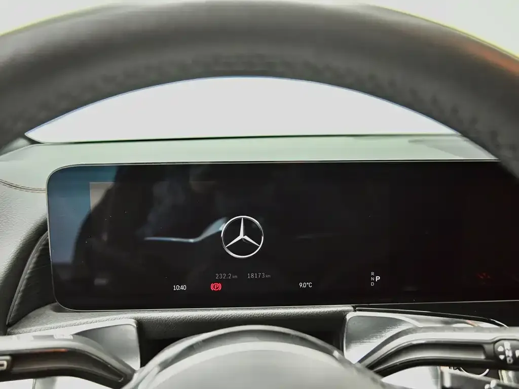 Mercedes-Benz GLB 2023 из CN, фото 2