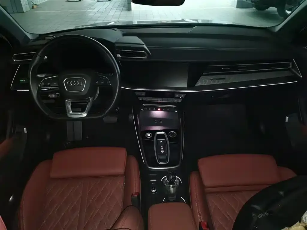 Audi A3 2024 из CN, фото 10