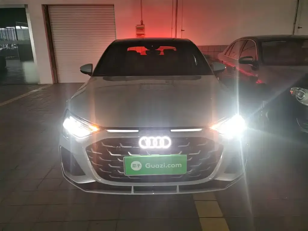 Audi A3 2024 из CN, фото 4