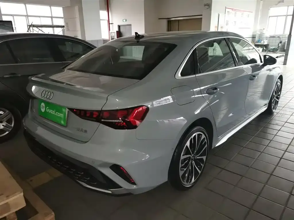 Audi A3 2024 из CN, фото 8
