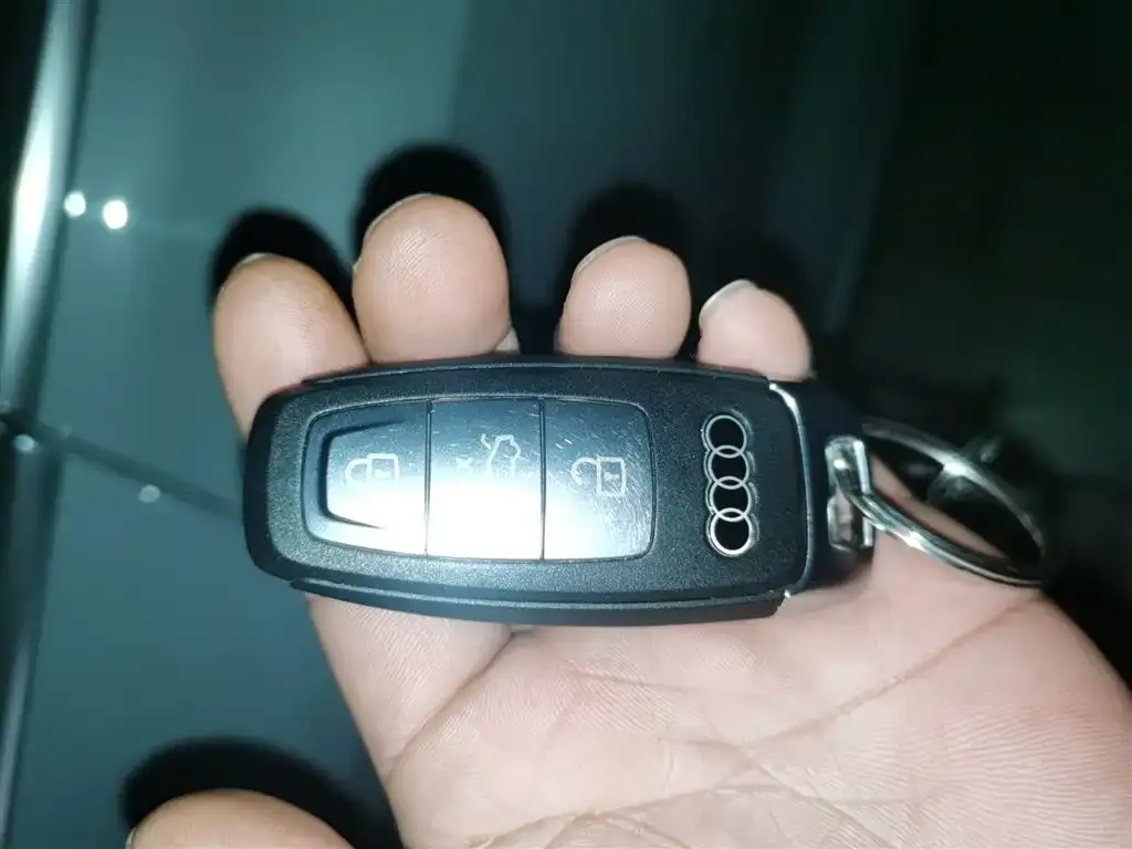 Audi A3 2024 из CN, фото 3