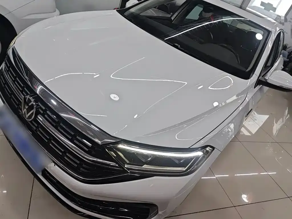 Volkswagen Sagitar 2023 из CN, фото 1