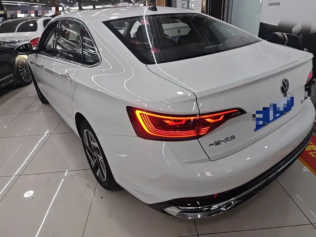 Volkswagen Sagitar 2023 из CN, фото 8