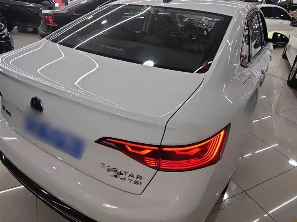 Volkswagen Sagitar 2023 из CN, фото 6