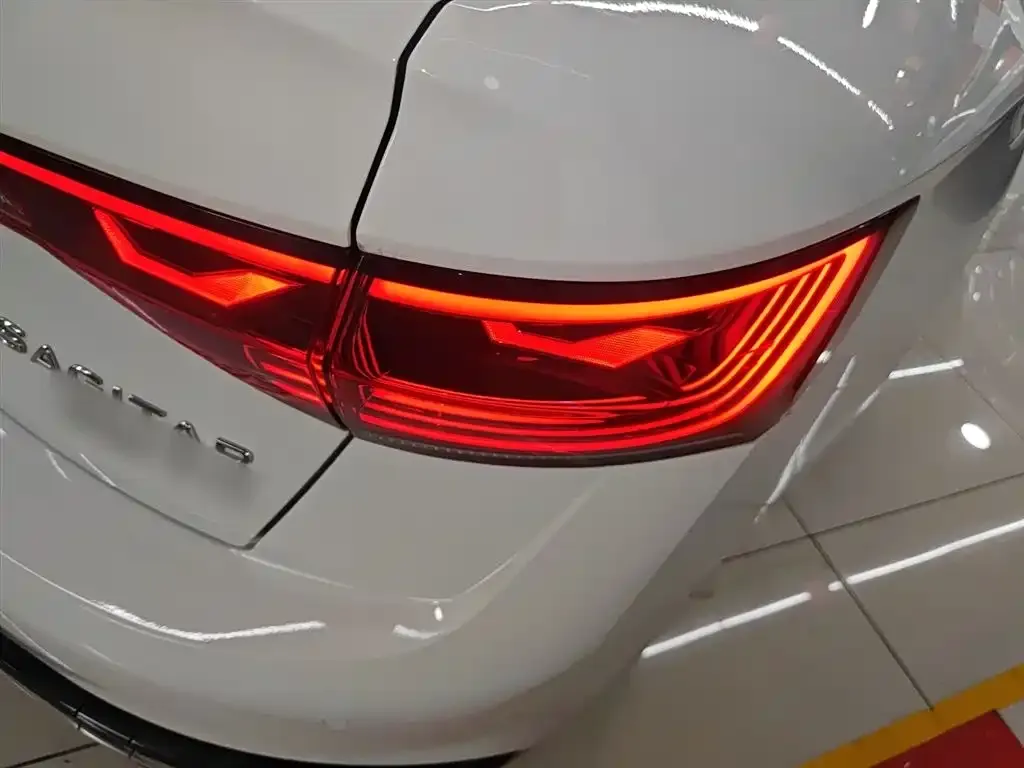 Volkswagen Sagitar 2023 из CN, фото 2