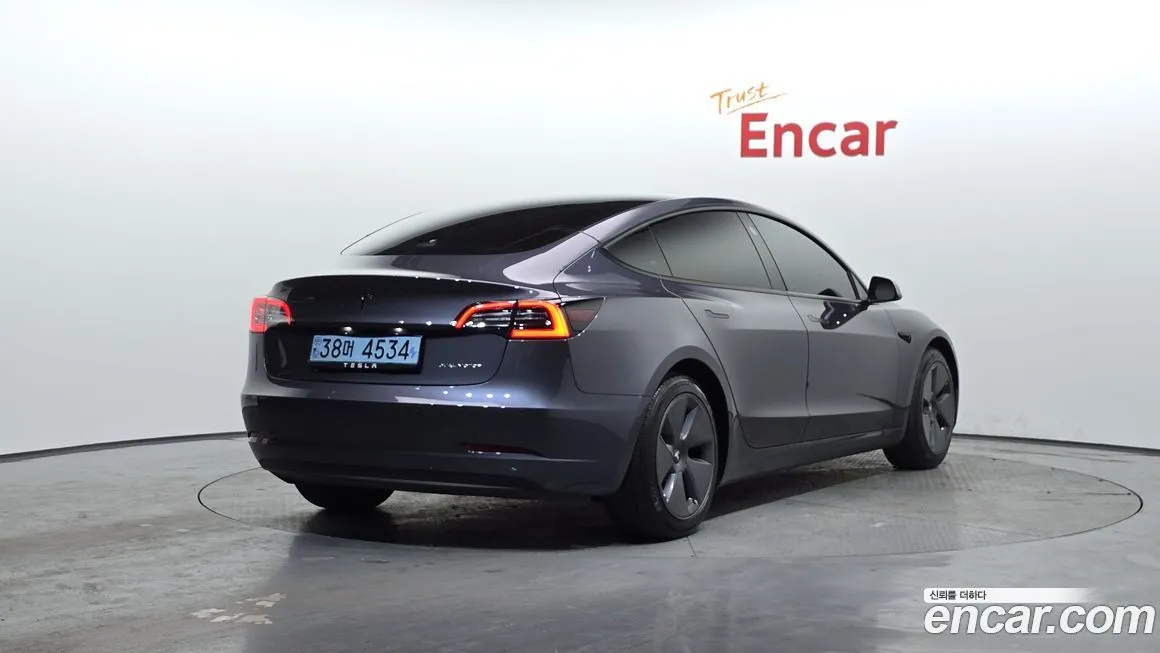 Tesla Model 3 2022 из KR, фото 10