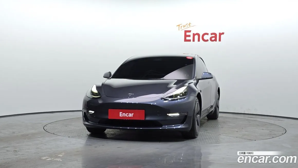 Tesla Model 3 2022 из KR, фото 2