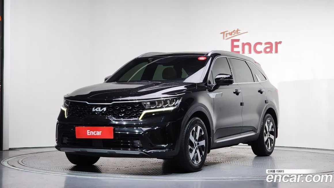 Kia Sorento — фото 1