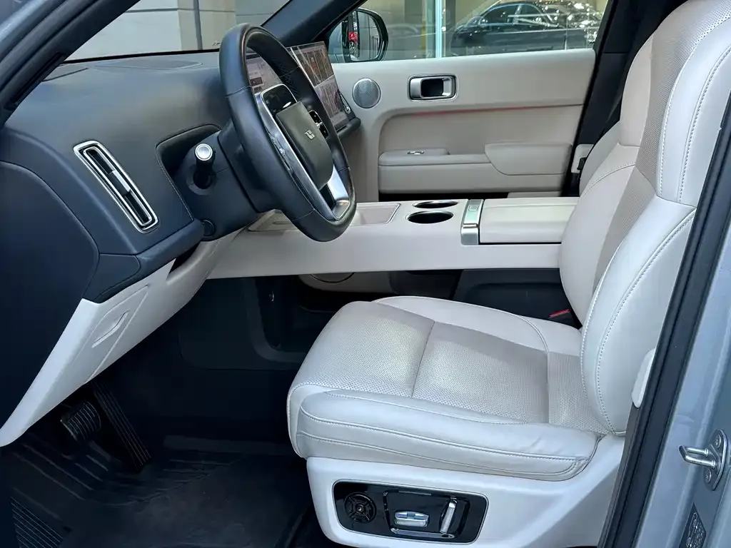 Li Auto L8 2023 из CN, фото 2