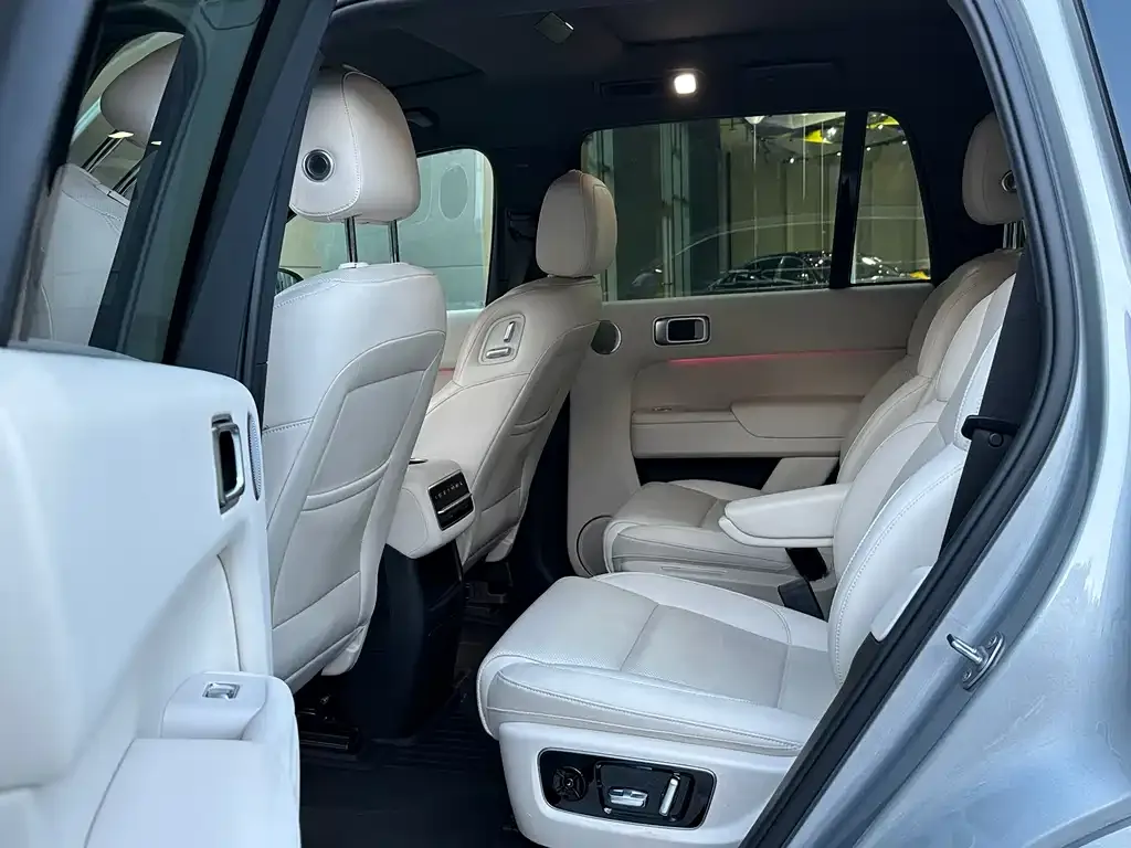 Li Auto L8 2023 из CN, фото 6