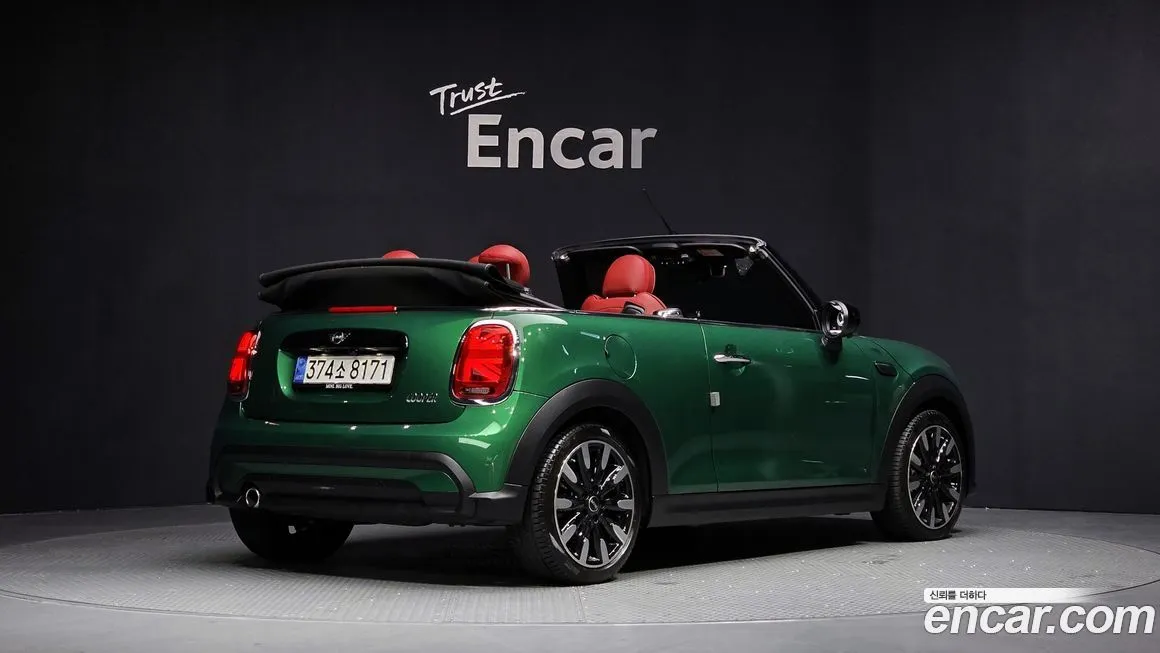 Mini Cooper Convertible 2022 из KR, фото 6