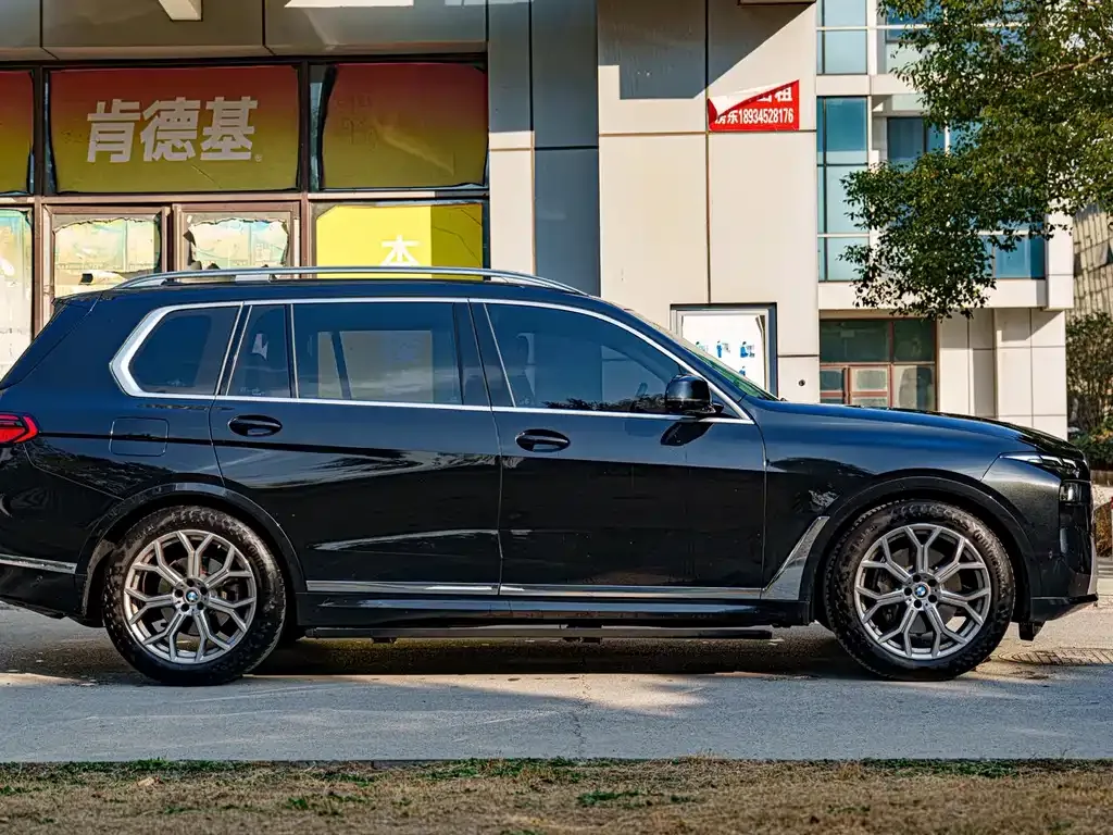 BMW X7 2024 из CN, фото 8