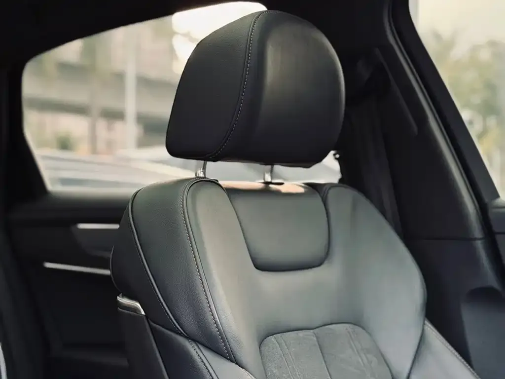 Audi A6L 2024 из CN, фото 9