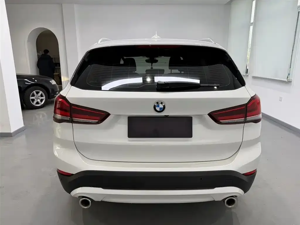 BMW X1 2021 из CN, фото 8