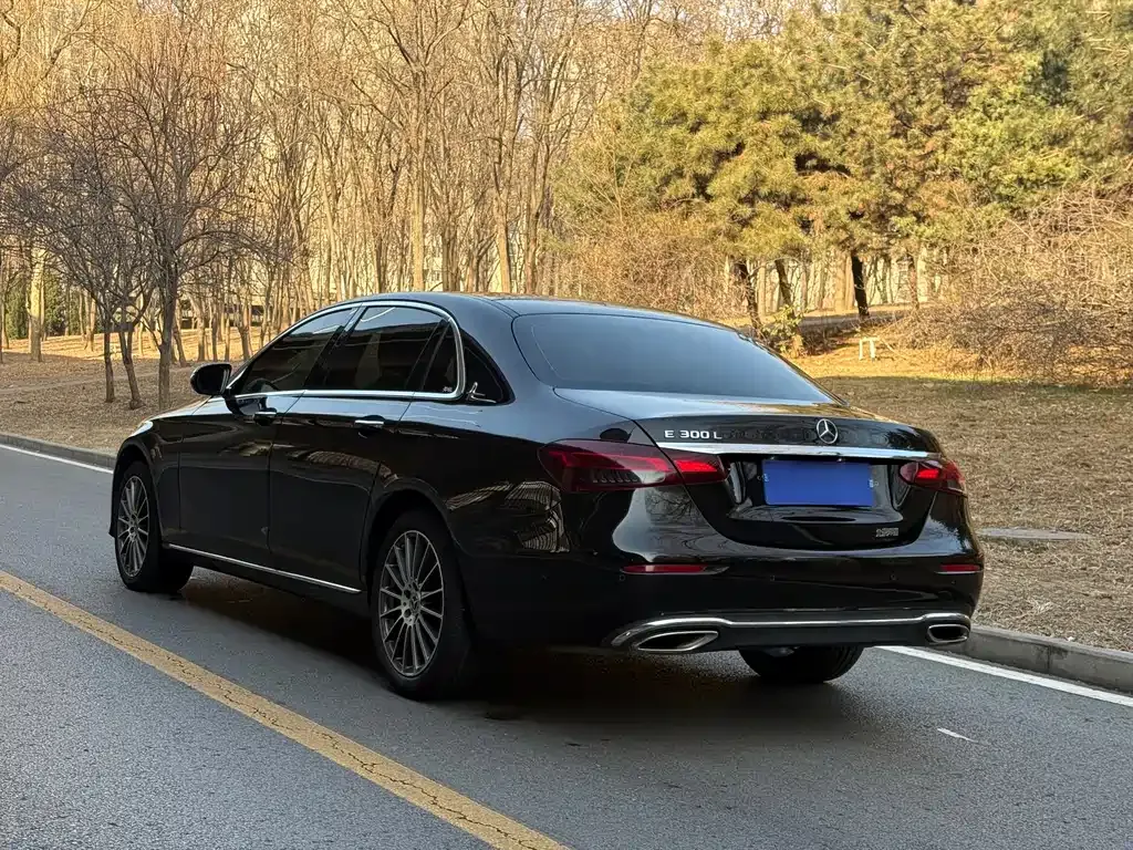 Mercedes-Benz E-Class 2022 из CN, фото 10
