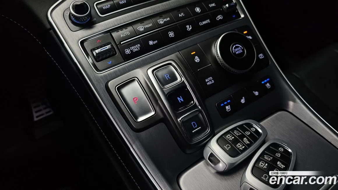 Hyundai Santafe 2023 из KR, фото 4