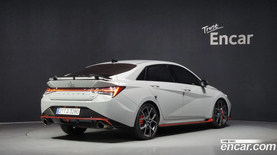 Hyundai AVANTE — фото 4