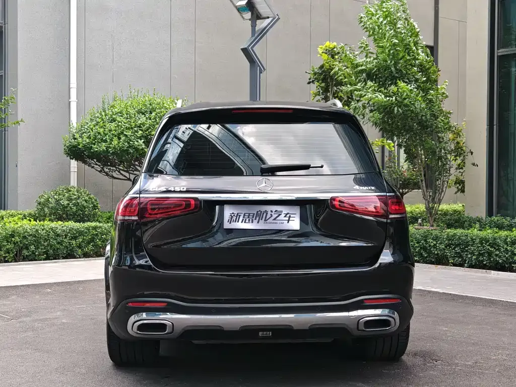Mercedes-Benz GLS — фото 9