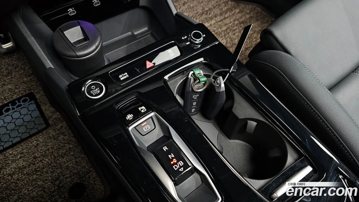 Audi Q6 e-tron 2025 из KR, фото 8