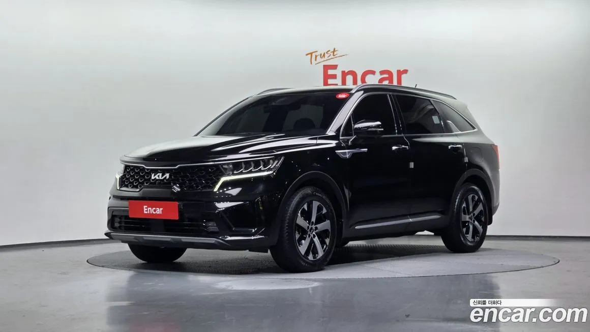 Kia Sorento — фото 1