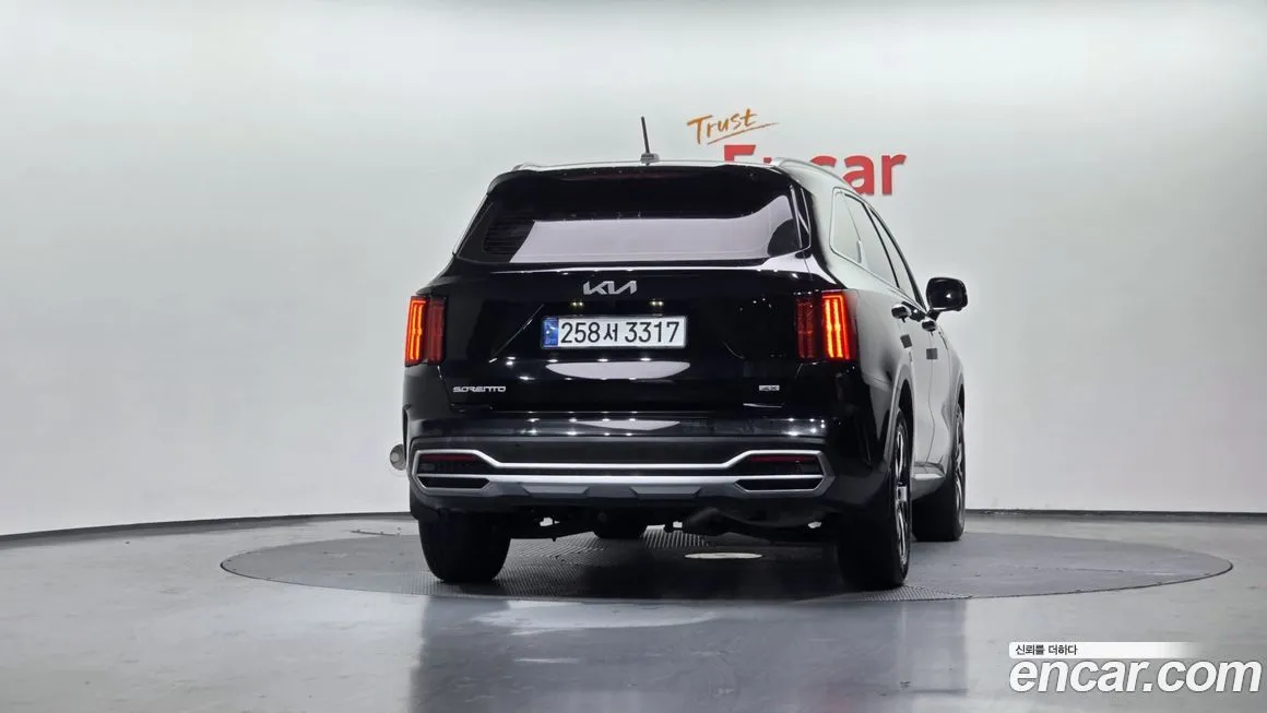 Kia Sorento — фото 4