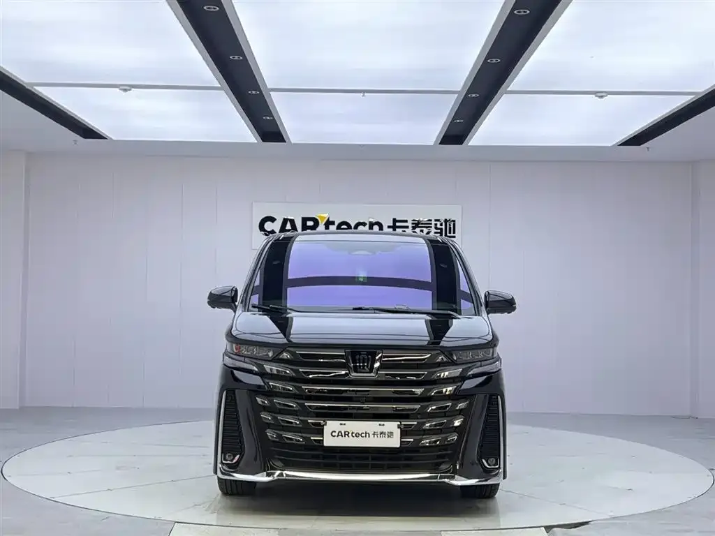 Toyota Vellfire 2024 из CN, фото 9
