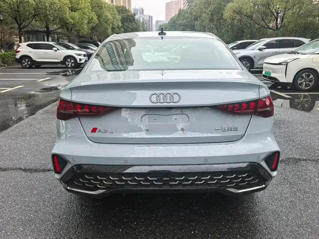 Audi A3 2024 из CN, фото 5