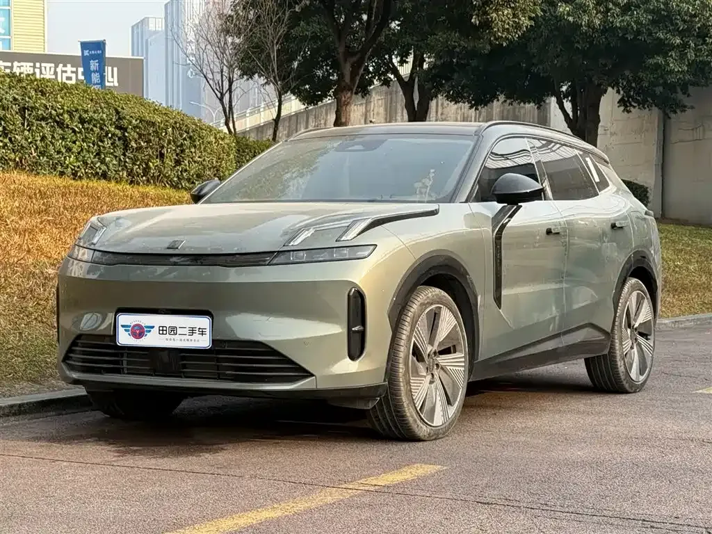 Lynk & Co 08 EM-P 2023 из CN, фото 1