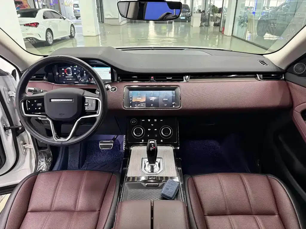 Land Rover Evoque — фото 10