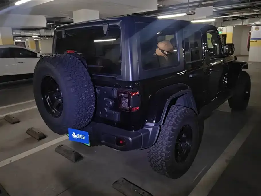 Jeep Wrangler PHEV 2021 из CN, фото 2