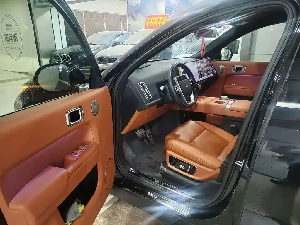 Li Auto L8 2024 из CN, фото 8