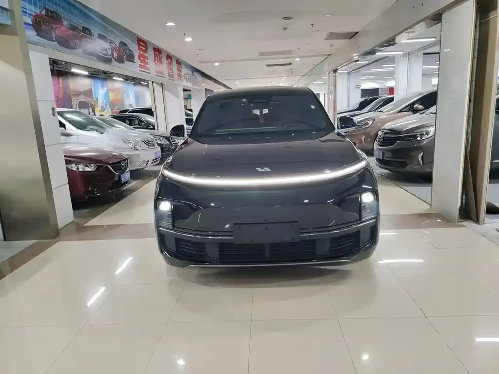 Li Auto L8 2024 из CN, фото 9