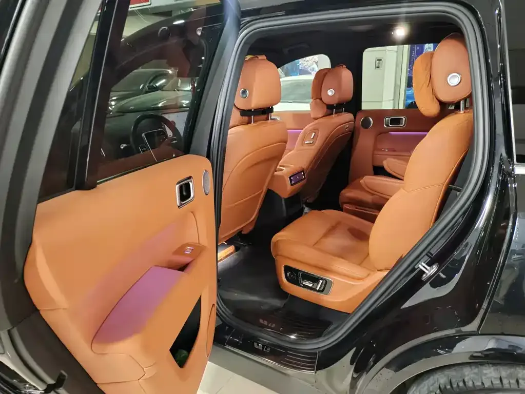 Li Auto L8 2024 из CN, фото 5