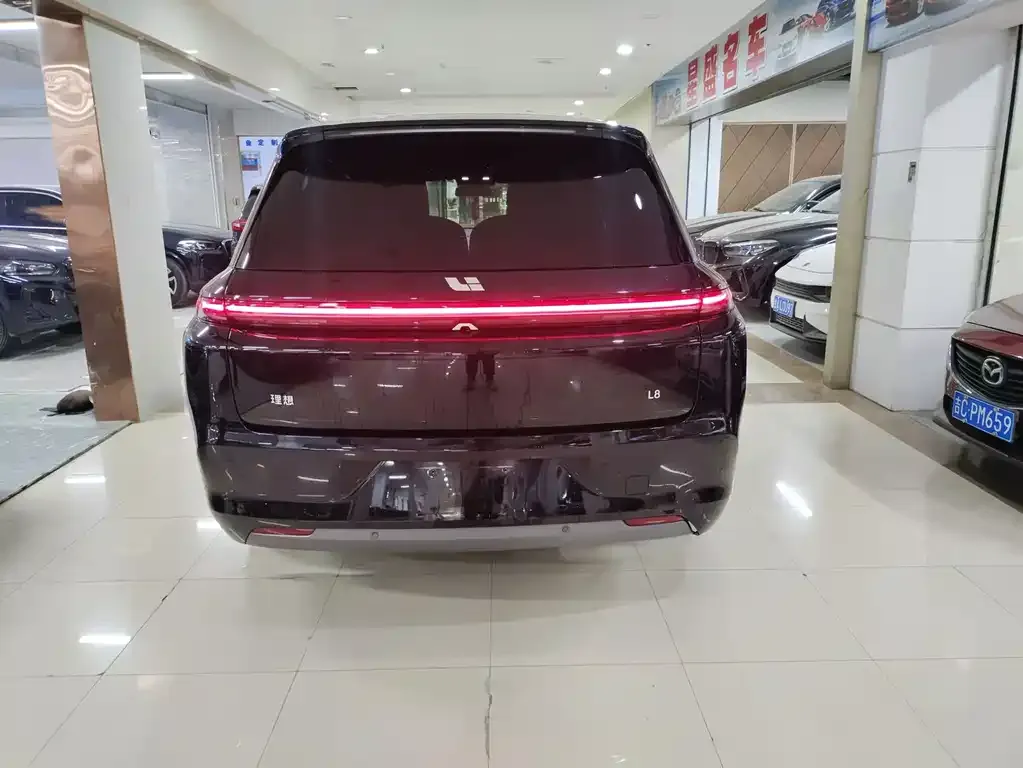Li Auto L8 2024 из CN, фото 6